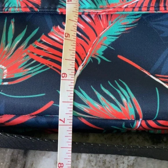 NWT IHKWIP luxury nylon convertible crossbody bag - Picture 9 of 14